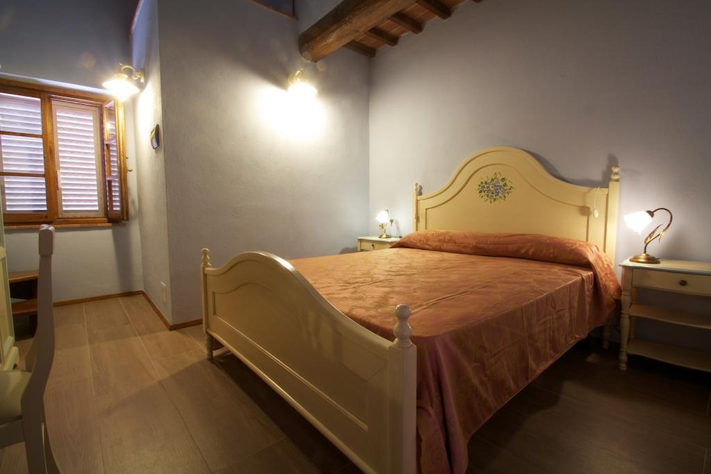 Relais La Leopolda Guest House Abbadia di Montepulciano Dış mekan fotoğraf