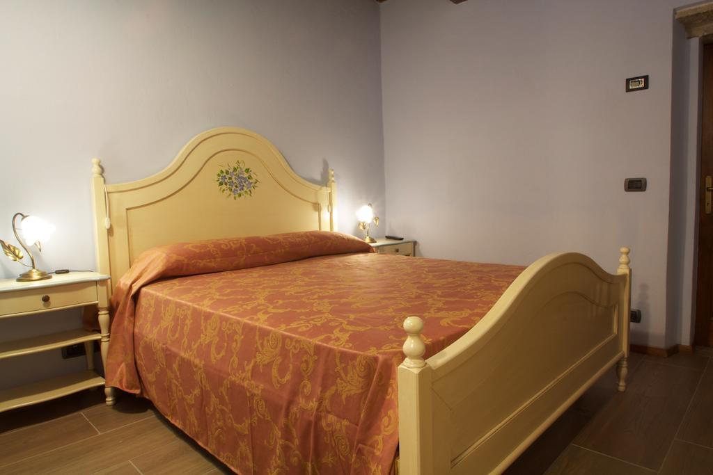 Relais La Leopolda Guest House Abbadia di Montepulciano Dış mekan fotoğraf