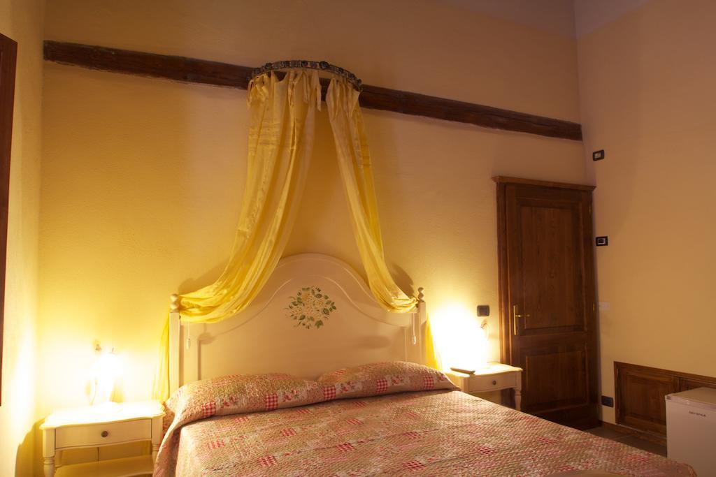 Relais La Leopolda Guest House Abbadia di Montepulciano Dış mekan fotoğraf