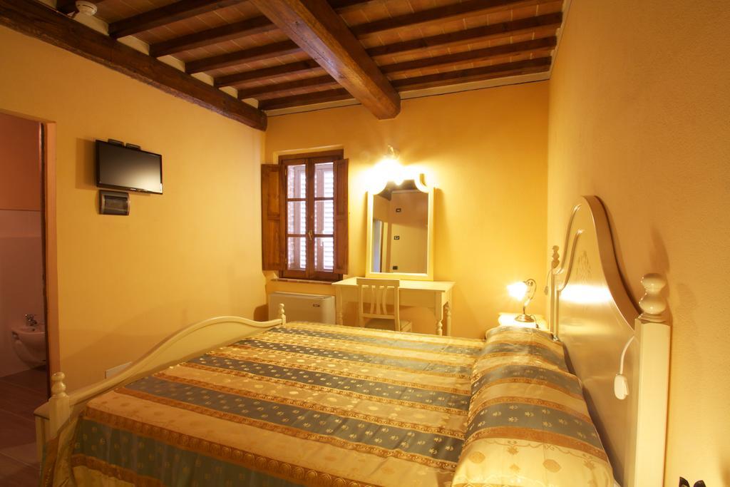 Relais La Leopolda Guest House Abbadia di Montepulciano Oda fotoğraf